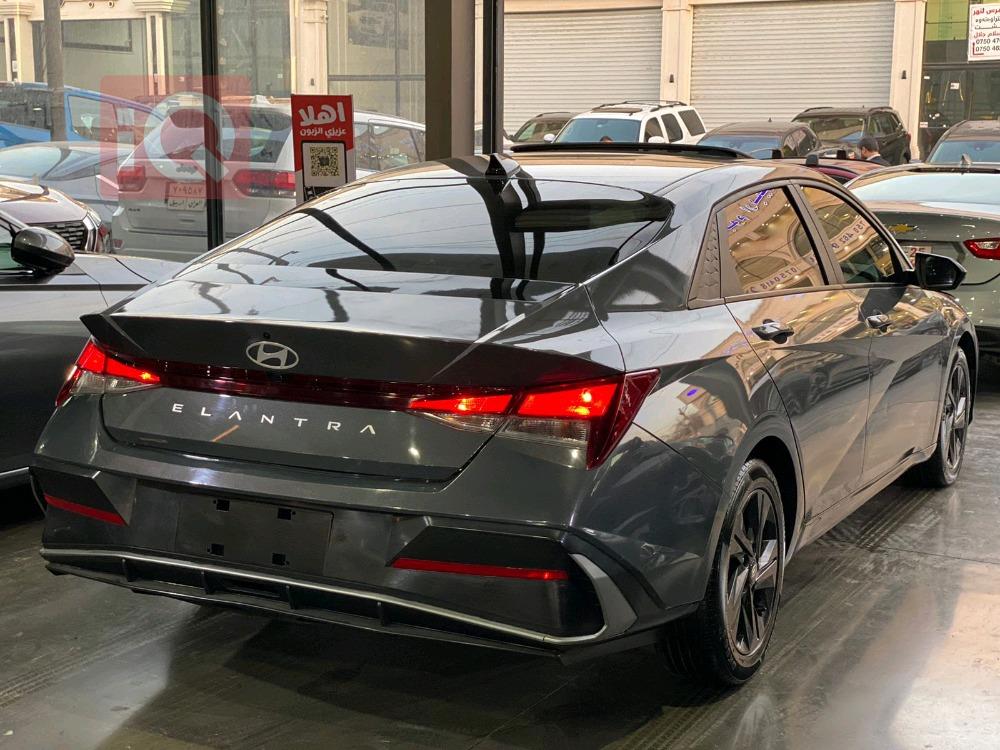 هیوندای ئەلەنترا